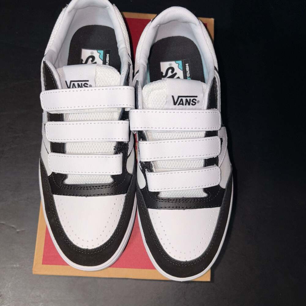 Vans Lowland ComfyCush V Black / True White